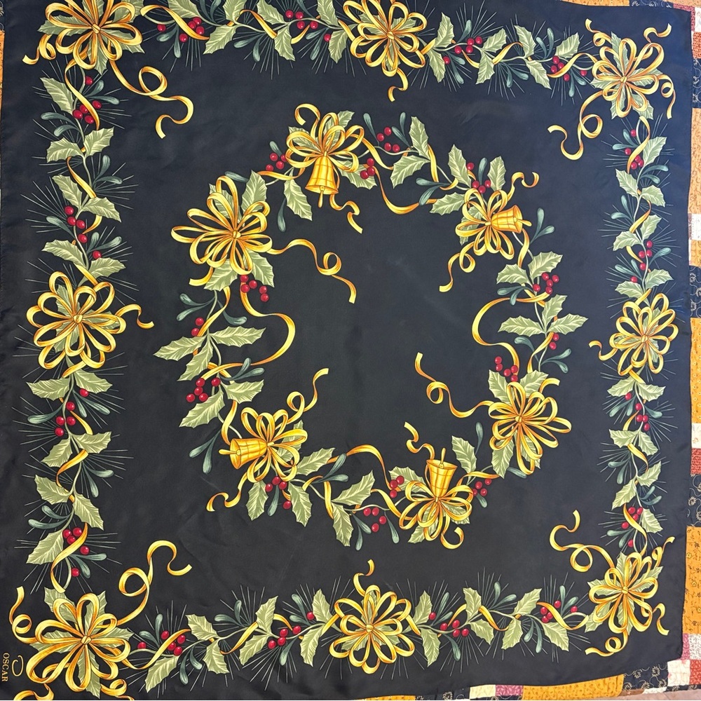 Oscar de la Renta Silk Holiday Scarf 34”x 34” Lovely!